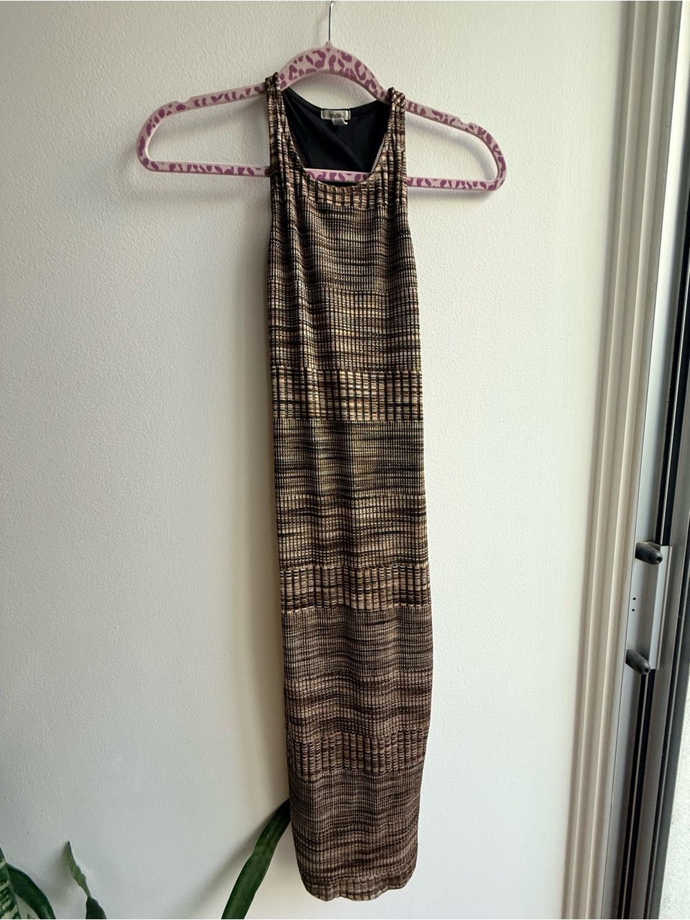 Ecote Brown Patterned Sleeveless Maxi Dress